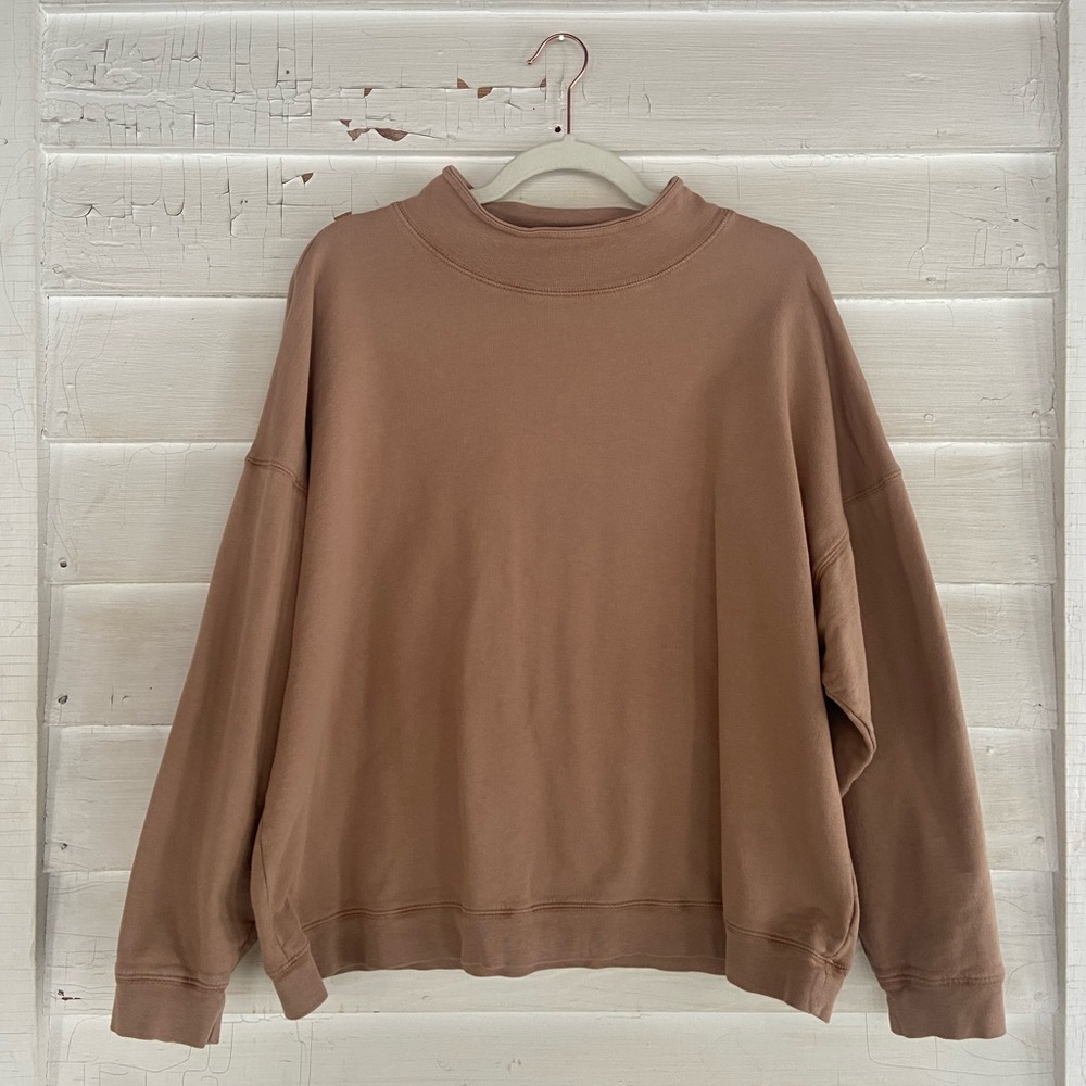 Na Nin Mockneck Top